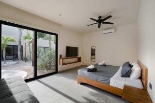 6BR Luxury Villa Perla with 2 Pools & Game Room - 2