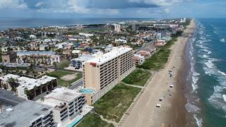 Insane Views Penthouse Beachfront 3 bedroom - 0