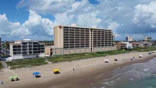 Insane Views Penthouse Beachfront 3 bedroom - 6