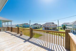 Stylish New-Build Steps to Beach Gulf Views - 5