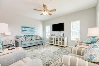 Stylish New-Build Steps to Beach Gulf Views - 3