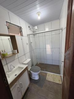 Edícula com Piscina - Caminho das Cachoeiras - 4