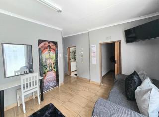 Zhantique Guest House 2- Unit 2 - 2