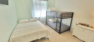 Pool Beach Access Near Claytons Private - 2