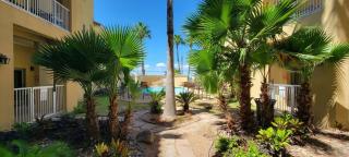 Pool Beach Access Near Claytons Private - 1