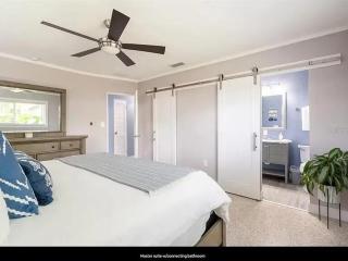 Coastal Bliss 3Bdr with Pool, Game Room, Lanai - 9