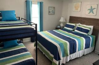 Top Floor Ultimate Beachfront Luxury Remodeled - 3