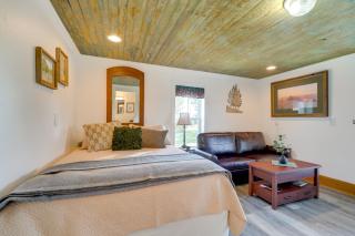 Pet-Friendly Farmhouse Suite with Patio in Vaughn! - 9