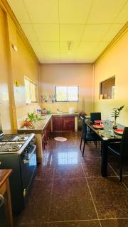 Chateau La Princesa cozy bar & awesome garden - 6