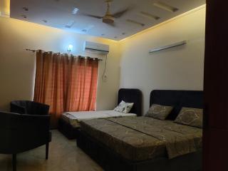 Flower Guest House E 11 islamabad - 6