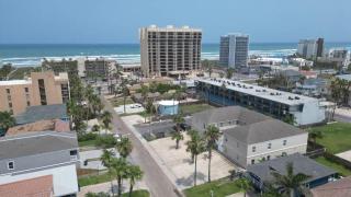 2 levels Big 3 bedroom Near Beach Pool - 6