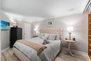 Modern, Beachfront Getaway, Sleeps 4 - 6