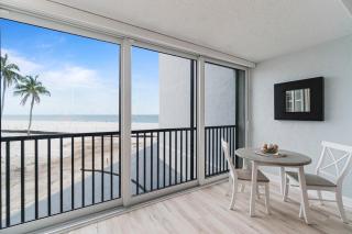 Modern, Beachfront Getaway, Sleeps 4 - 3
