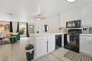 Walk to Beach Walk to hot spots Villa - 6