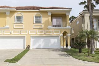 Big Private Luxury Home in Beach Gated Community - 0