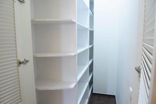 Central 1-bedroom apartment with wooden balcony! - 9