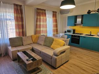 Central 1-bedroom apartment with wooden balcony! - 3