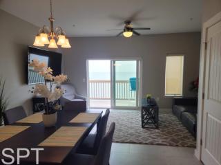 New Waterfront Bungalow Fisherman's Paradise - 7