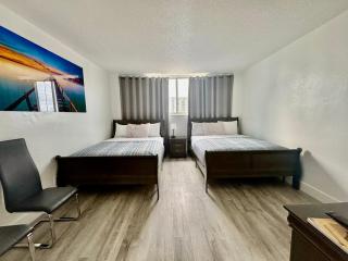 Ocean Reserve Luxury Condo Sunny Isles Beach - 3
