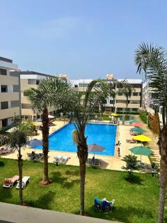 Beautiful Family Apartment Beach Paradise Residence - 0