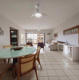 Apto com Vista para o Mar e Ar Cond à 200m da Praia - 2