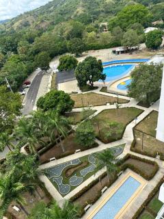 occidente colonial santa fe de Antioquia tipo resort Aparta sol tobogán kanaloa parque acuático - 9