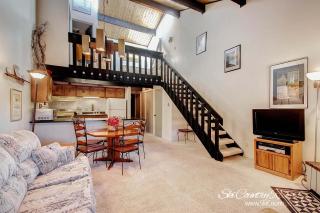 Sundowner T12 by Ski Country Resorts - 7