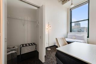 West Loop - City Views With In & Out Parking 5 - Chicago - 6