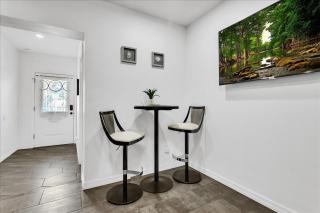 roomstr NJ Room 1 Bedroom in South Tampa with Shared Full Bathroom & FREE COFFEE - 4