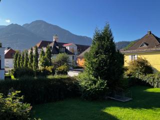 Freundlich helle 3-Zimmer-Wohnung mit Süd- und Westbalkon - herrlicher Ausblick in die Berge - 0