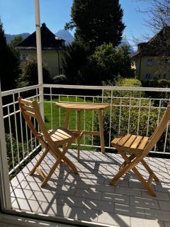 Freundlich helle 3-Zimmer-Wohnung mit Süd- und Westbalkon - herrlicher Ausblick in die Berge - 3