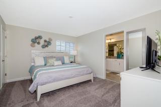 8981AV TOWNHOUSE 5 BEDROOMS & 4 BATHROOMS + POOL - 5