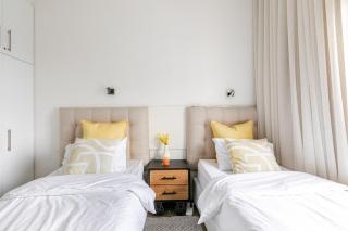 Cosy 2bed in heart of Sandton - 6