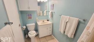 Fun Beachfront Heated Pool Awesome Location - 3