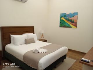 Casa Niza Suites - 8