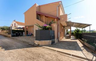 2 Bedroom Stunning Apartment In Zadar - 9