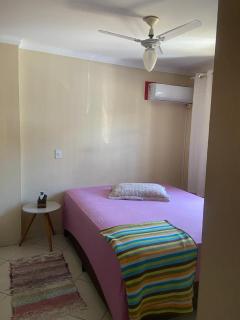 Casa térrea, 2 quartos 30m da Praia para 3 pessoas - 6