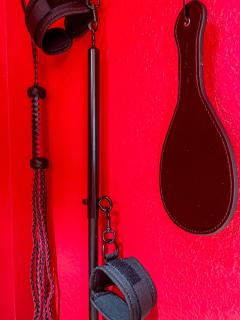 Romantic Red Room - Adults Only Couples' Retreat - 5