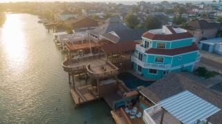 Channelfront Remodeled Pool Boatslips - 9