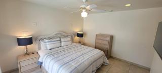 1 Block to Beach Pool Up to 6 Families - 5