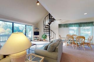 Sea Colony - 3501 Round Robin Way - 4