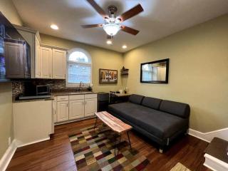 THE ADDAMS HOUSE - LANCASTER HISTORIC DISTRICT - 9