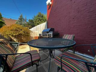 THE WINTER HOUSE - HISTORIC DOWNTOWN LANCASTER - 1