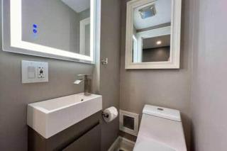 THE CONESTOGA HOUSE - THEATER & BUSINESS DISTRICT - 2