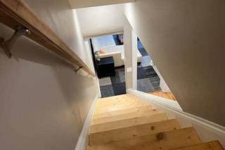 THE CONESTOGA HOUSE - THEATER & BUSINESS DISTRICT - 1