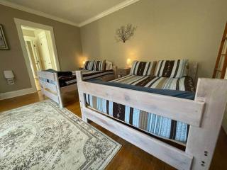 BLETCHER GARDEN LOFT - LANCASTER HISTORIC DISTRICT - 2