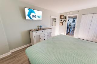 Remodeled, Honeymoon Suite New, Direct Oceanfront! - 1
