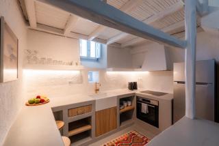 Traditional Mykonos Village House - 8