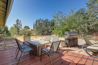 Red Rock View, Hot Tub! Home 3 Mi to Uptown Sedona - 0