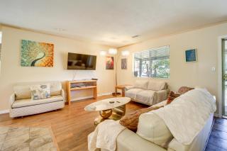 Red Rock View, Hot Tub! Home 3 Mi to Uptown Sedona - 5